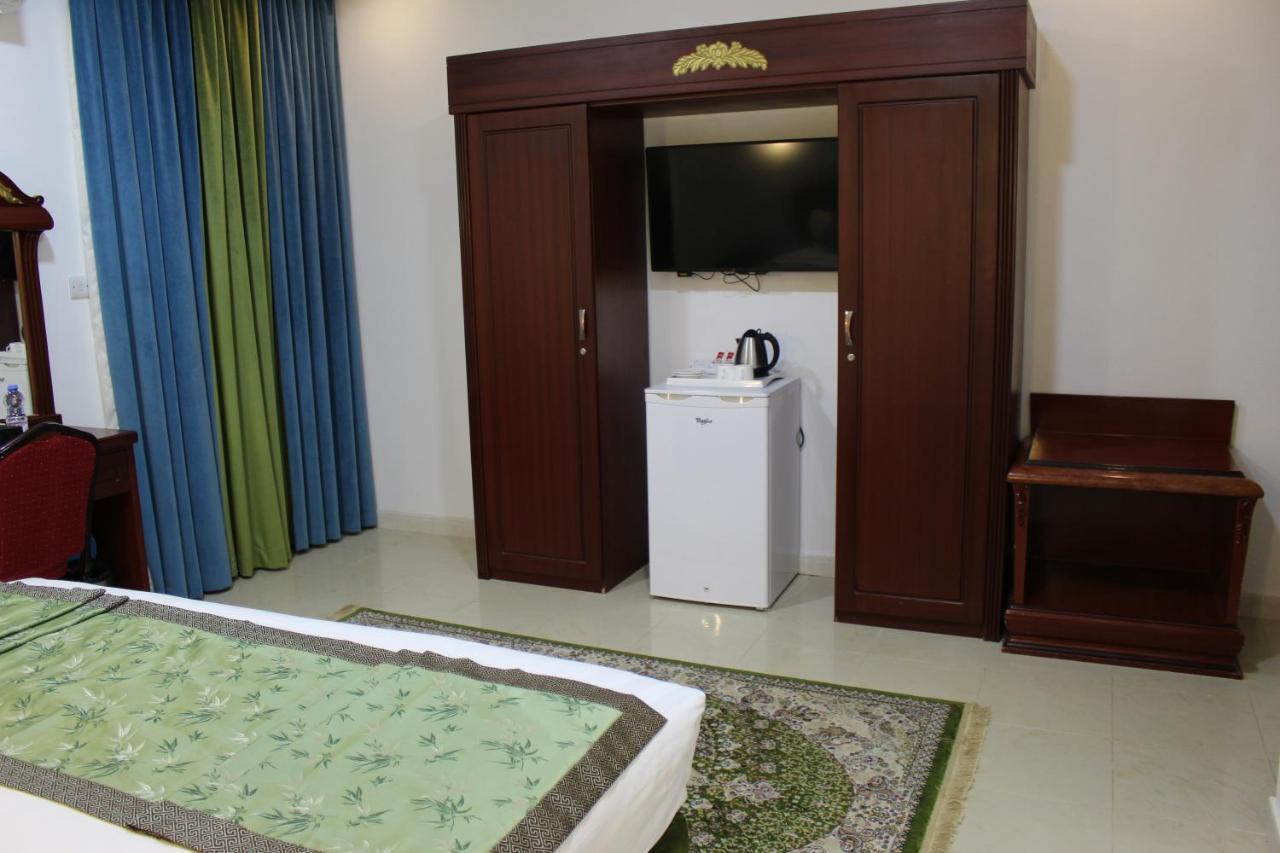 ניזווא Al Diyar Hotel מראה חיצוני תמונה