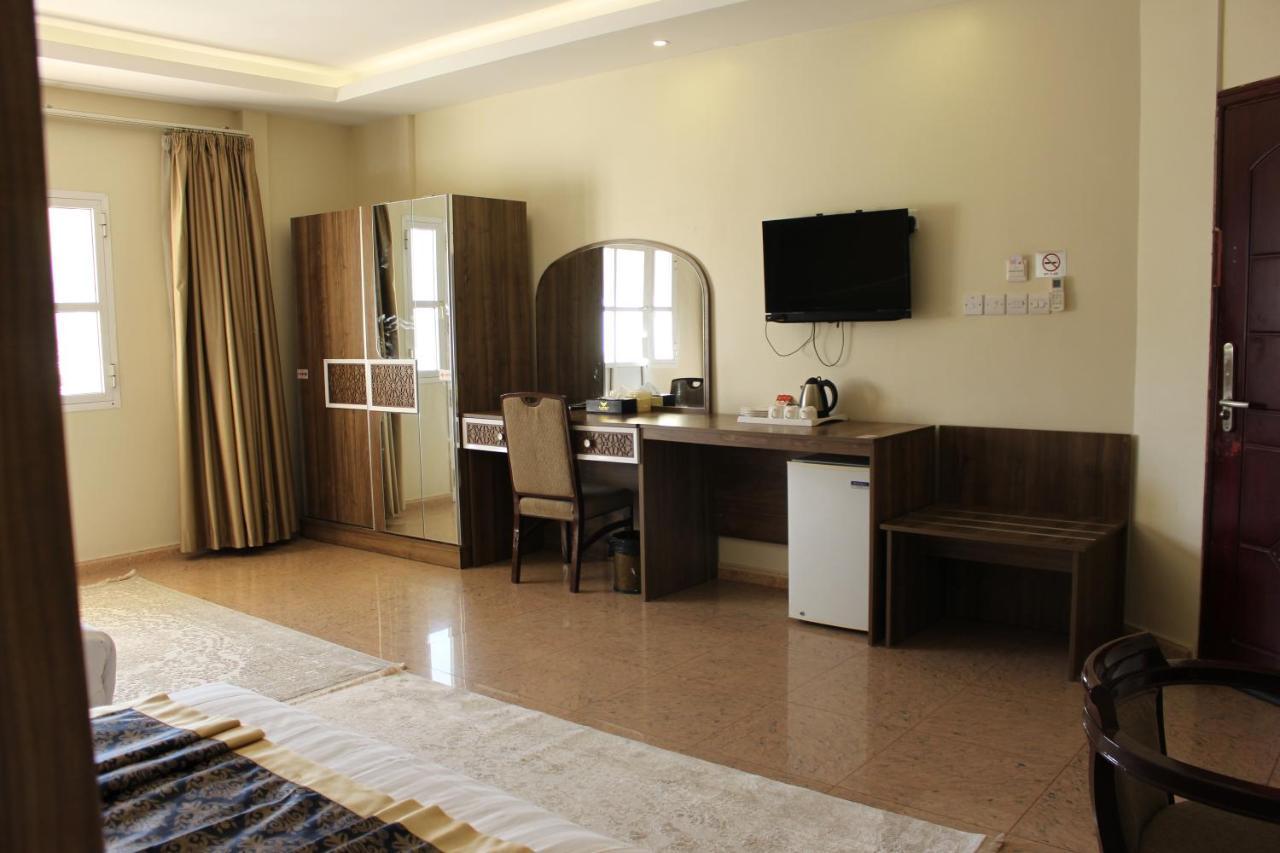 ניזווא Al Diyar Hotel מראה חיצוני תמונה